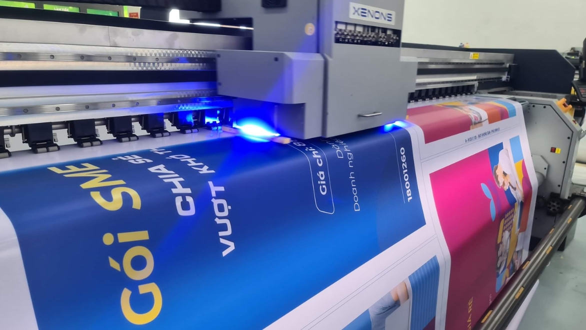 Dịch Vụ In UV 2 Mặt Chuyên Nghiệp – Giải Pháp Hiển Thị Tối Ưu Cho Biển Bảng & Quảng Cáo